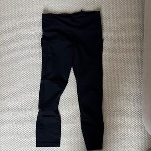 Lululemon Black Capri Leggings